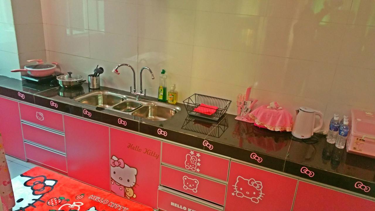 Hello Kitty Signature Suite サンダカン エクステリア 写真